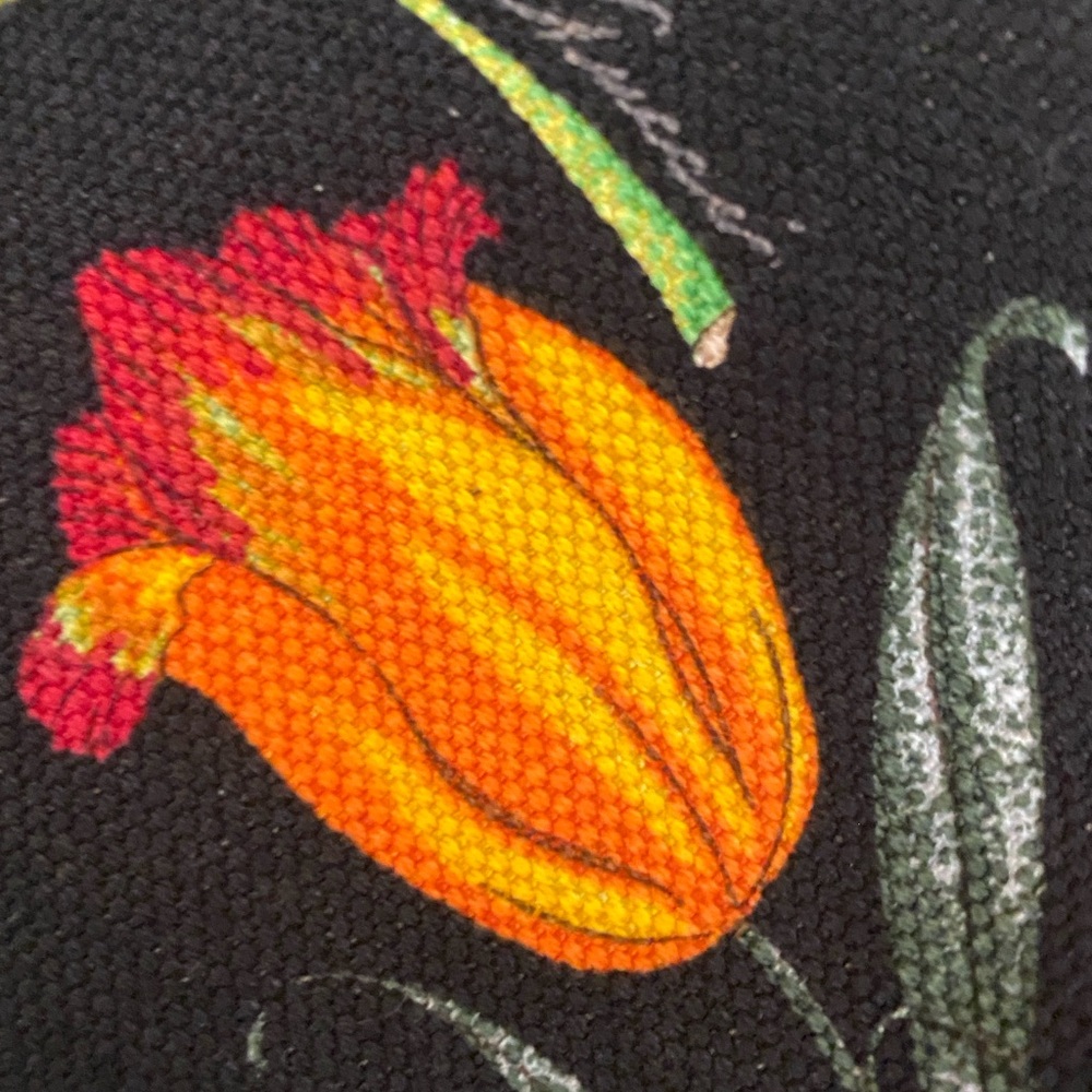 Authentic Gucci Floral Black Tote Bag - Picture 5 of 12